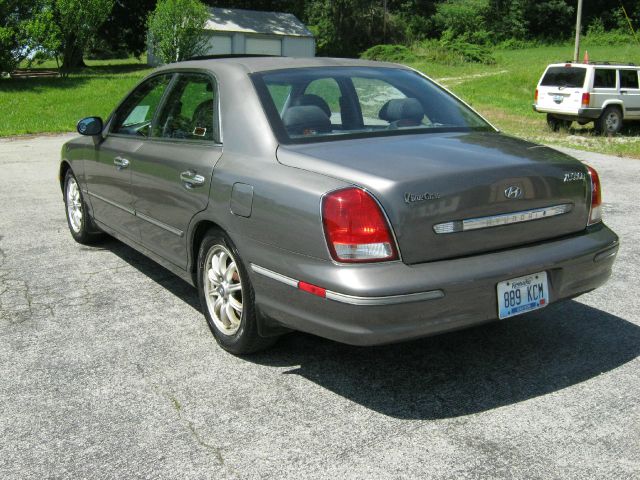 2002 Hyundai XG350 ESi