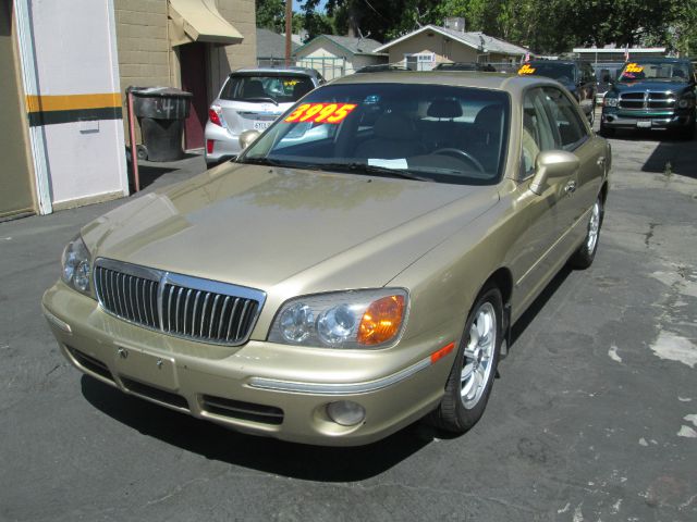 2002 Hyundai XG350 Base