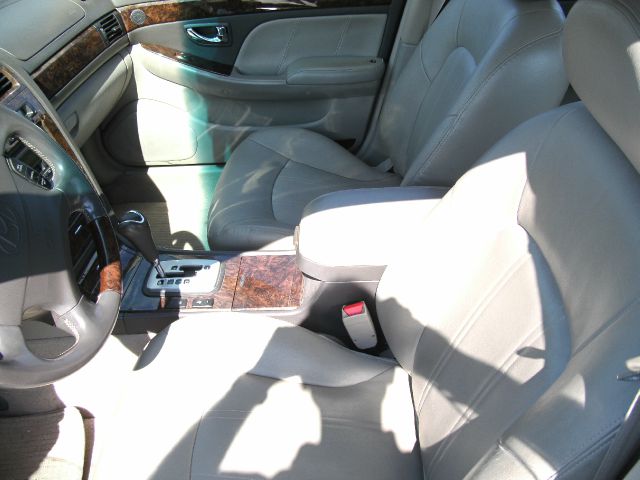 2002 Hyundai XG350 ESi