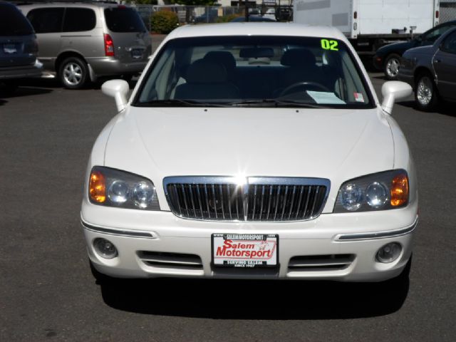 2002 Hyundai XG350 Base