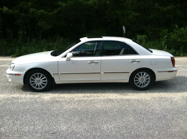 2004 Hyundai XG350 ESi
