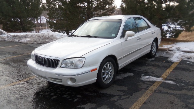 2004 Hyundai XG350 ESi