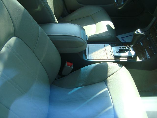 2004 Hyundai XG350 ESi