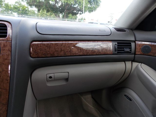 2004 Hyundai XG350 ESi