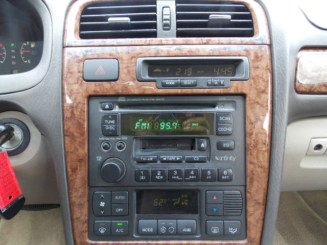 2004 Hyundai XG350 ESi