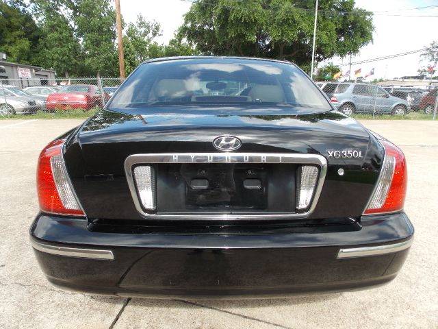 2004 Hyundai XG350 ESi