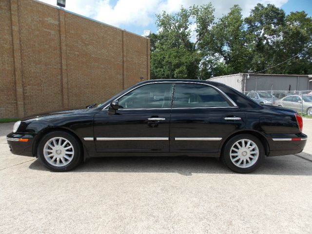 2004 Hyundai XG350 ESi