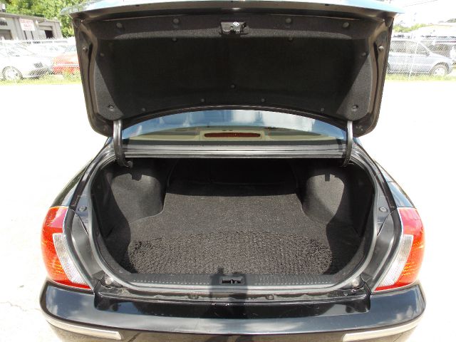 2004 Hyundai XG350 ESi