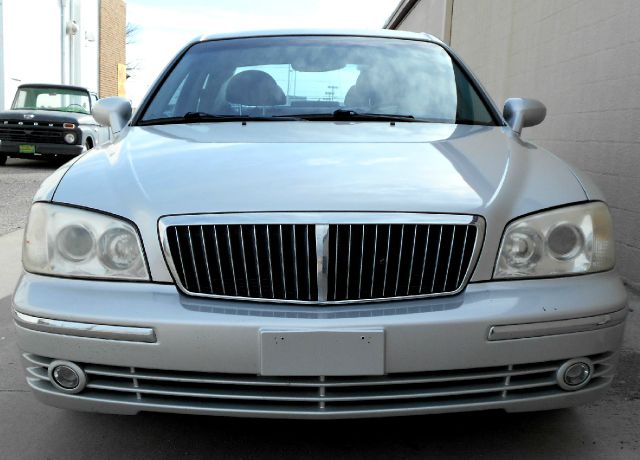 2004 Hyundai XG350 ESi
