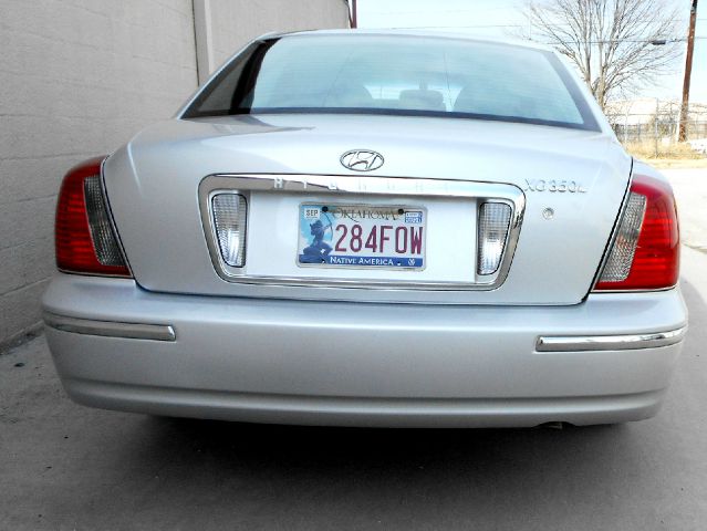 2004 Hyundai XG350 ESi