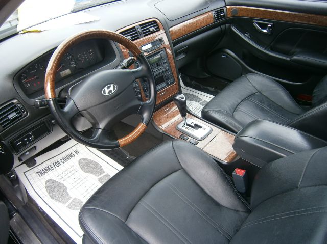 2005 Hyundai XG350 ESi