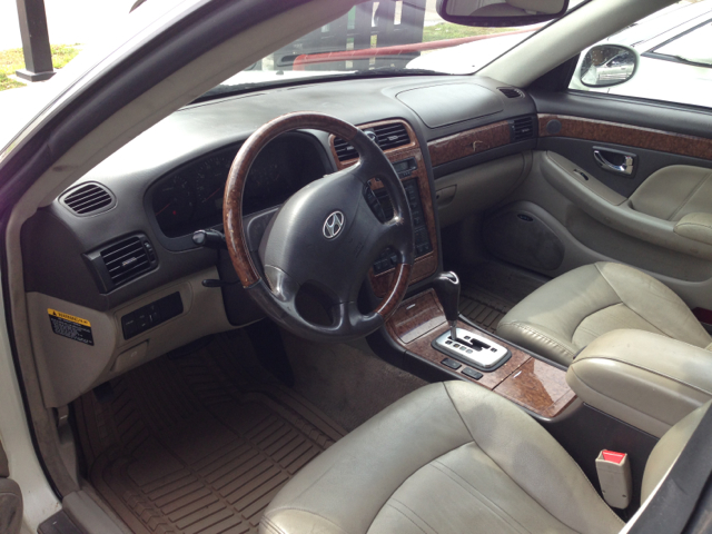 2005 Hyundai XG350 ESi