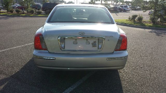 2005 Hyundai XG350 ESi