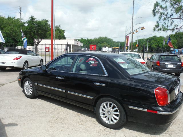 2005 Hyundai XG350 ESi