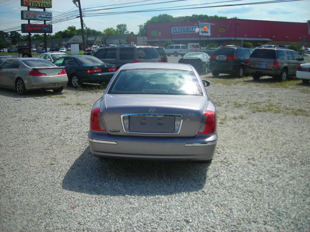 2005 Hyundai XG350 ESi