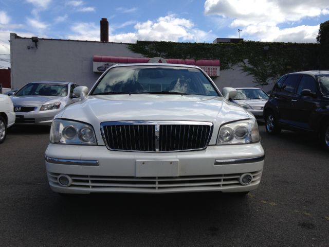 2005 Hyundai XG350 4dr S V6 Manual 4WD