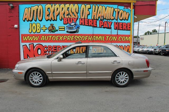 2005 Hyundai XG350 Base