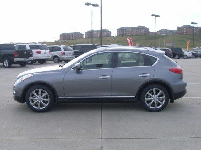 2012 Infiniti EX35 SE W/leather/roof/power Doors