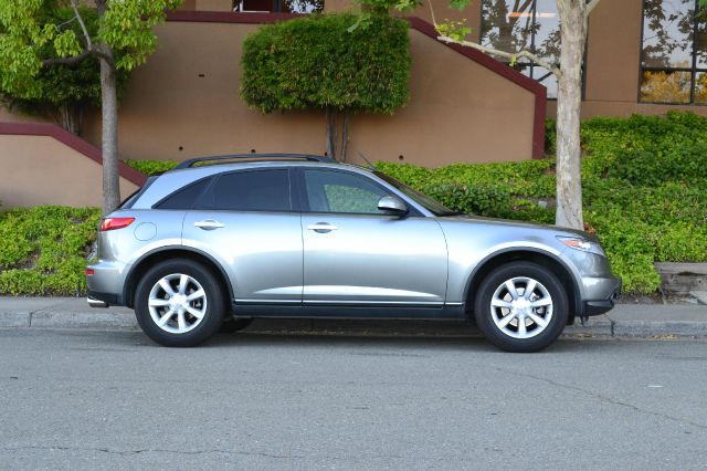 2004 Infiniti FX Eddie Bauer 4-door 4WD
