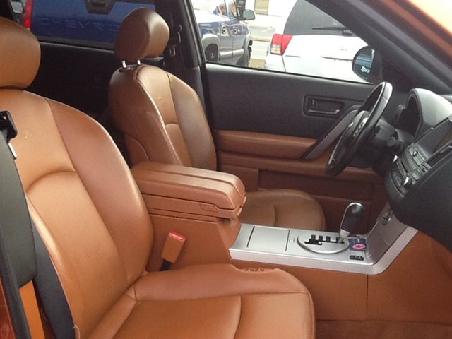 2003 Infiniti FX35 Base