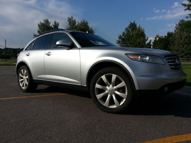 2003 Infiniti FX35 EX - DUAL Power Doors