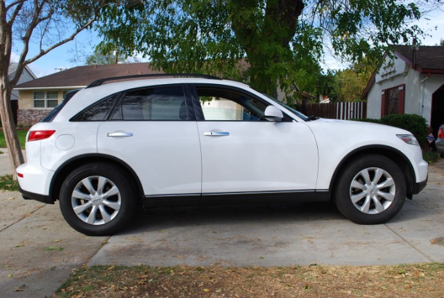 2004 Infiniti FX35 Eddie Bauer 4-door 4WD