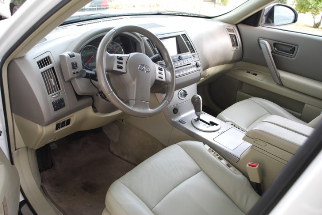 2004 Infiniti FX35 Eddie Bauer 4-door 4WD