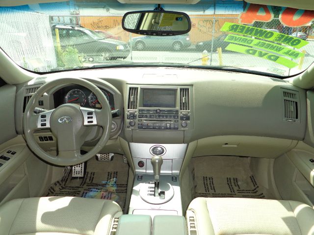 2004 Infiniti FX35 A8