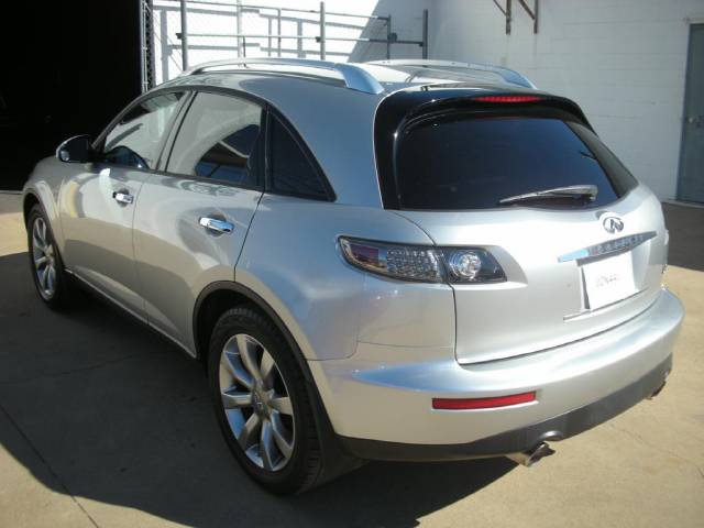 2005 Infiniti FX35 Unknown
