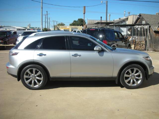 2005 Infiniti FX35 Unknown