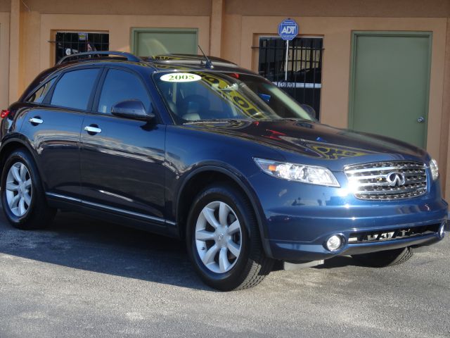 2005 Infiniti FX35 Eddie Bauer 4-door 4WD