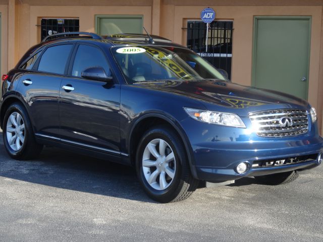 2005 Infiniti FX35 Eddie Bauer 4-door 4WD