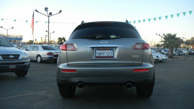 2005 Infiniti FX35 Eddie Bauer 4-door 4WD