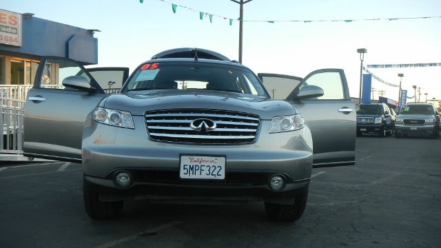 2005 Infiniti FX35 Eddie Bauer 4-door 4WD