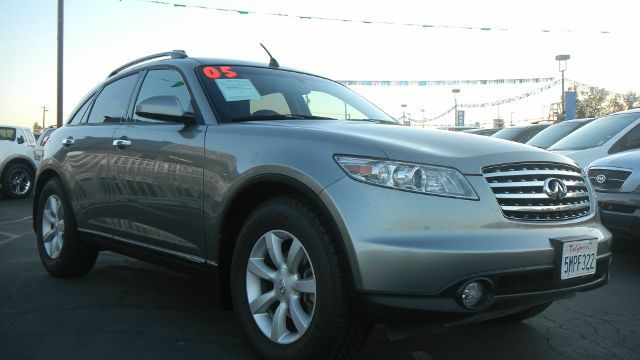 2005 Infiniti FX35 Eddie Bauer 4-door 4WD