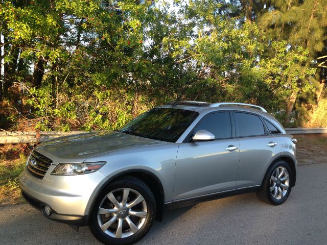 2005 Infiniti FX35 Eddie Bauer 4-door 4WD