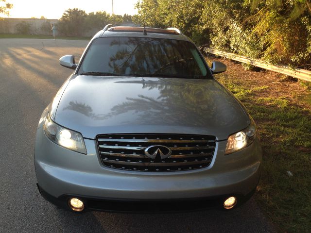 2005 Infiniti FX35 Eddie Bauer 4-door 4WD