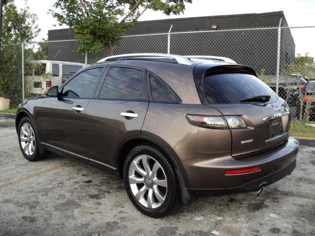 2005 Infiniti FX35 Unknown