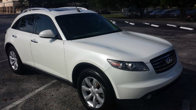 2005 Infiniti FX35 Eddie Bauer 4-door 4WD