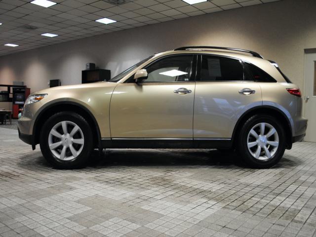 2005 Infiniti FX35 XLT 4-door 4WD