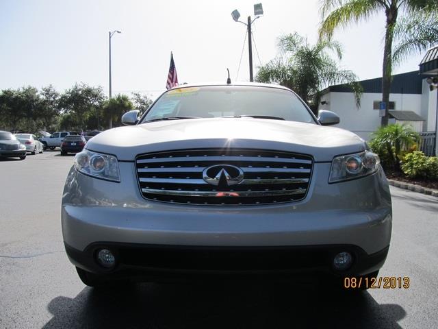 2005 Infiniti FX35 Limited Sport Utility 4D