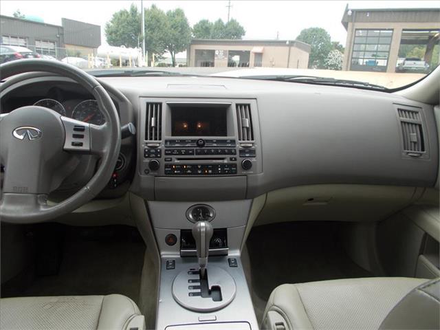 2005 Infiniti FX35 Unknown