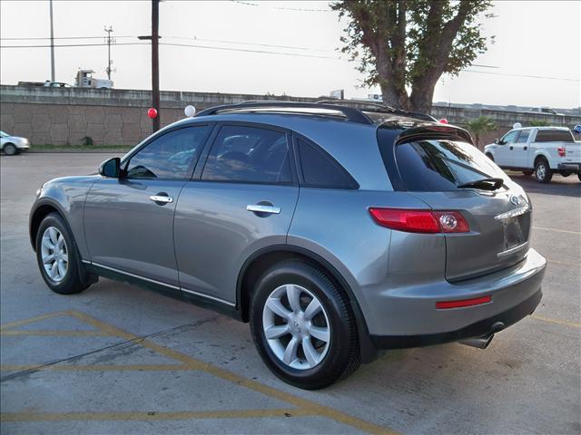 2005 Infiniti FX35 4wd