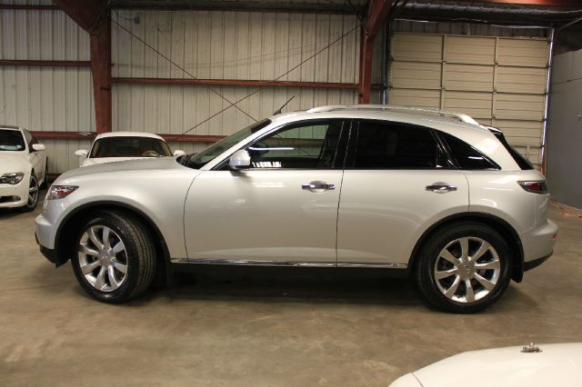 2006 Infiniti FX35 Eddie Bauer 4-door 4WD