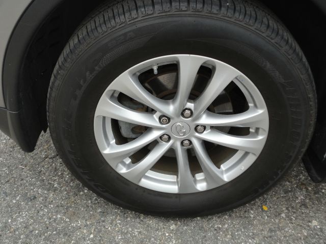 2009 Infiniti FX35 A8