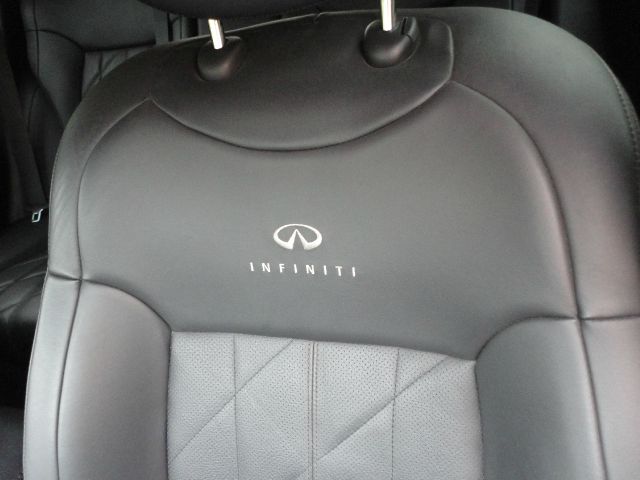 2009 Infiniti FX35 A8