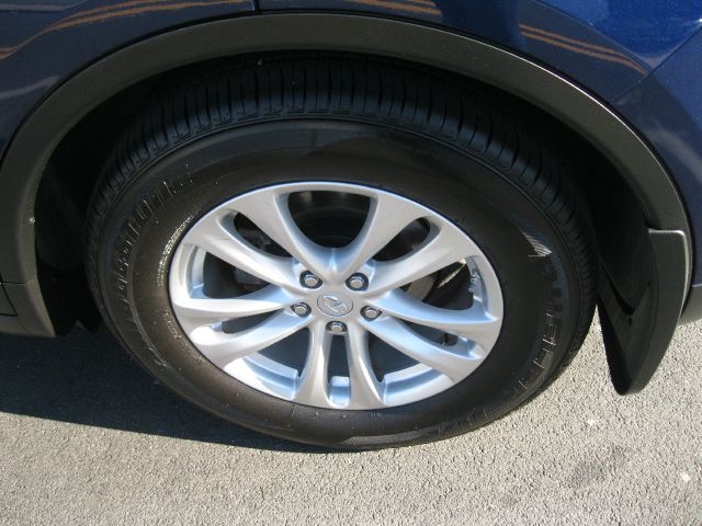 2013 Infiniti FX37 Navigation And Moonroof