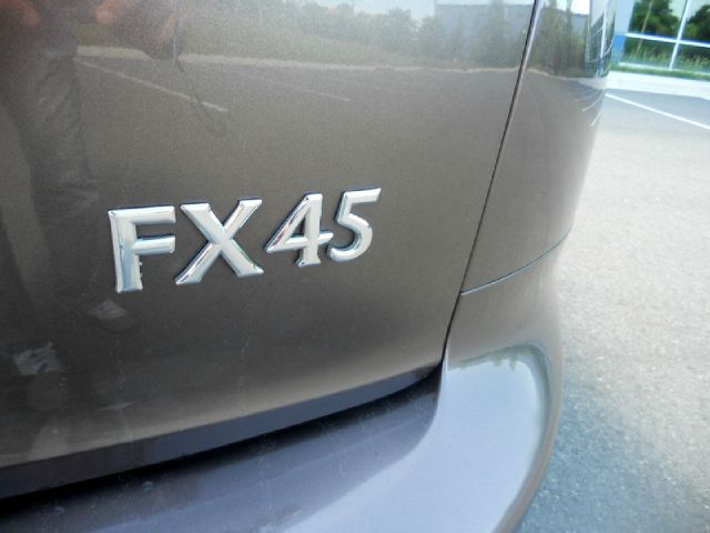 2003 Infiniti FX45 Sedan SE Automatic