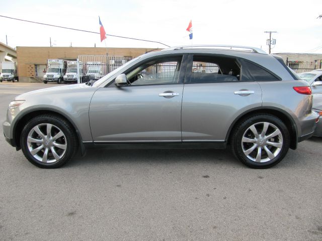 2004 Infiniti FX45 Sedan SE Automatic