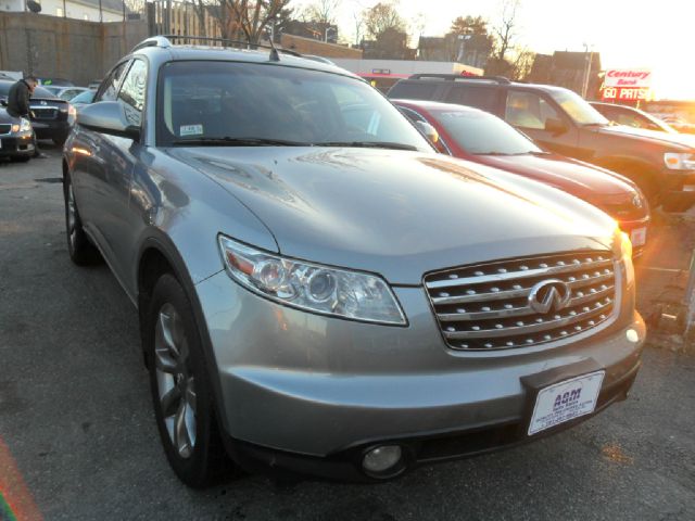 2004 Infiniti FX45 Sedan SE Automatic